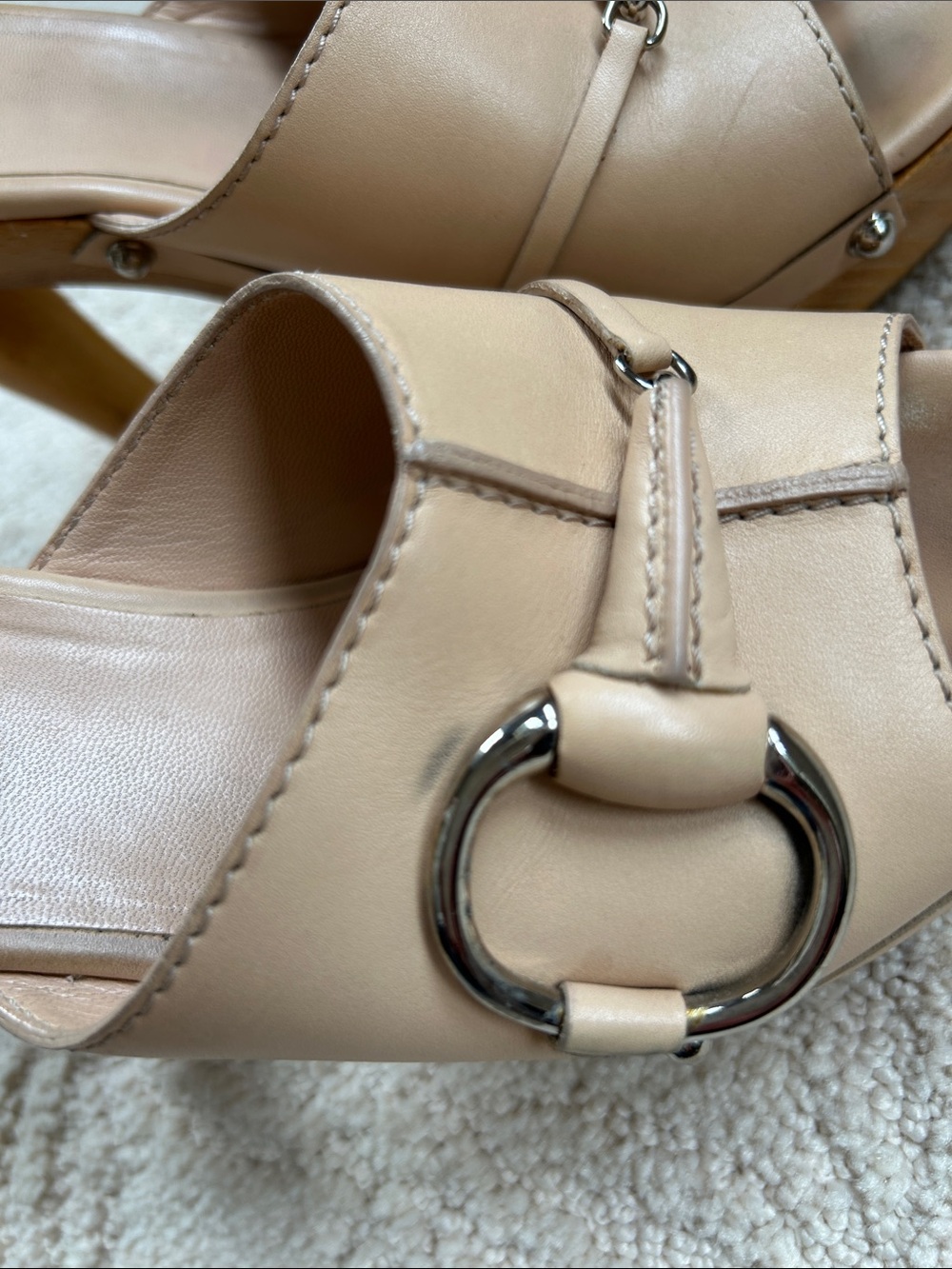 Gucci Nude Leather Platform Mule Sandals with Silver Horsebit - Picture 2 of 7